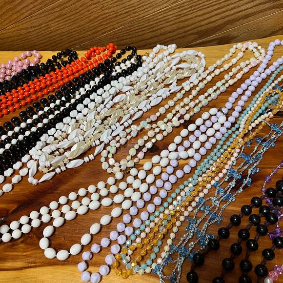 Large Vintage Lot Costume Jewelry Flapper MCM Beads Necklaces Strands Long Short - Picture 4 of 5